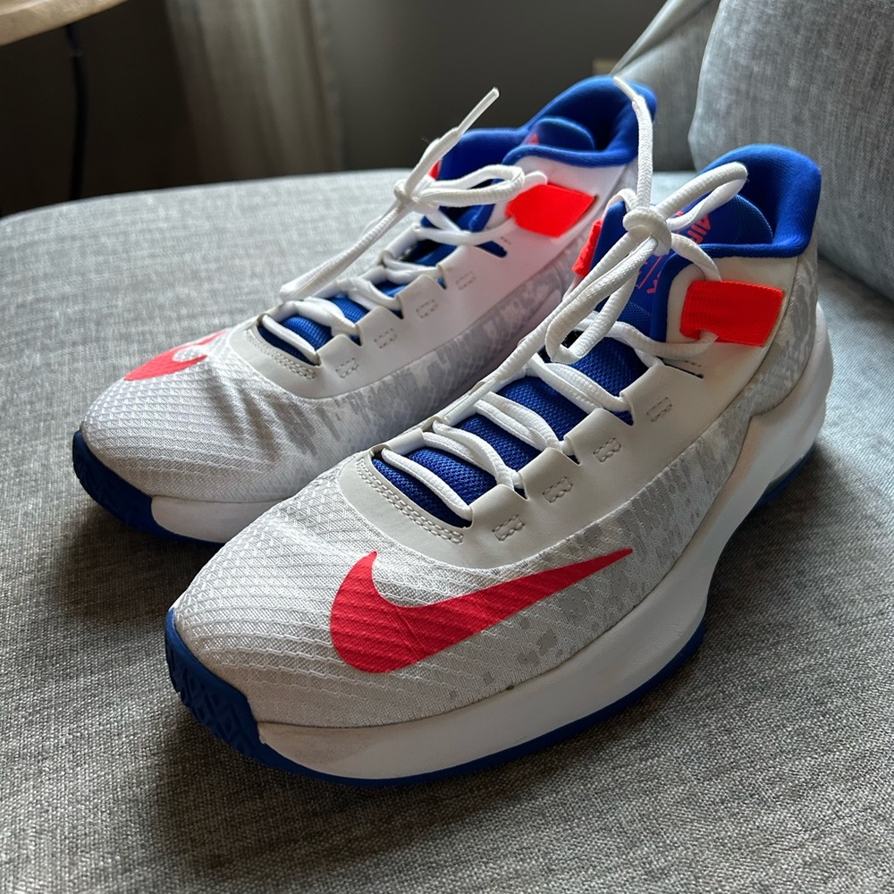 Nike Airmax Infuriate sneakers